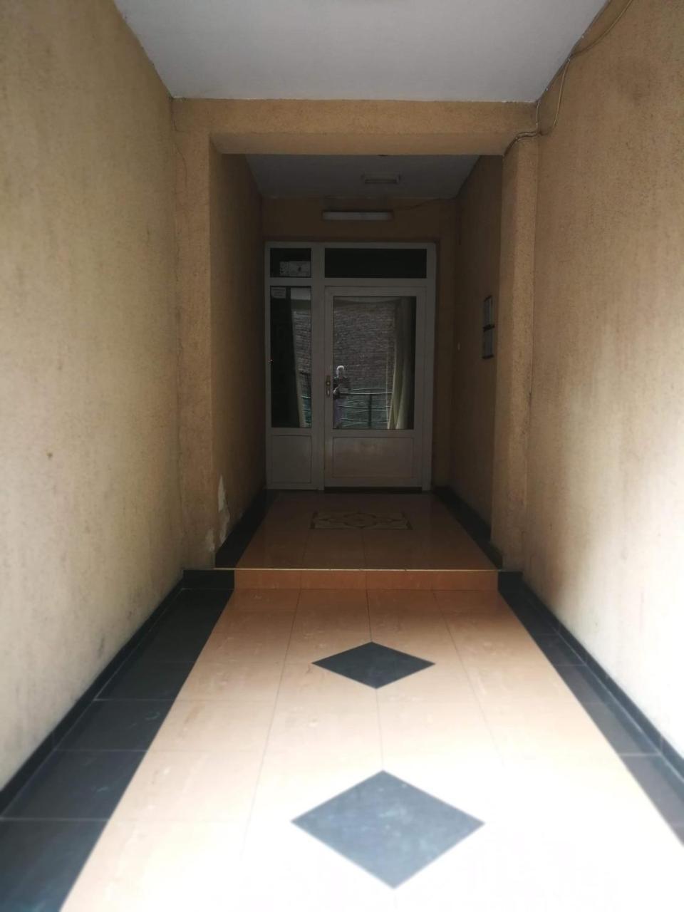 Brick Apartment On Macedonia Pedestrian Street Skopje Bagian luar foto